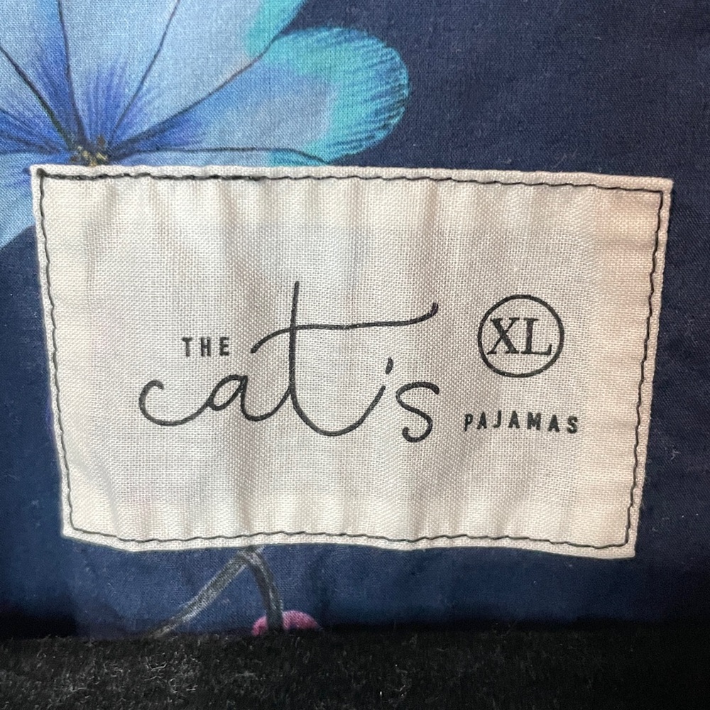 The Cat's Pajamas Deerly Luxe Pima Capri Size XL - Picture 15 of 16